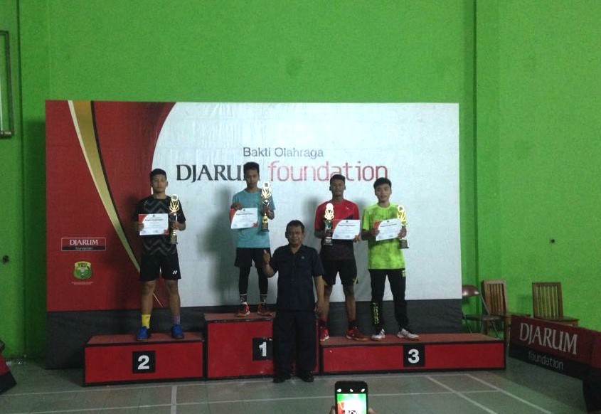 Man 1 Yogyakarta Alvianto Siswa Man 1 Yogyakarta Raih Juara 1 Bulu Tangkis Djarum Dmc Pbsi Diy 1165